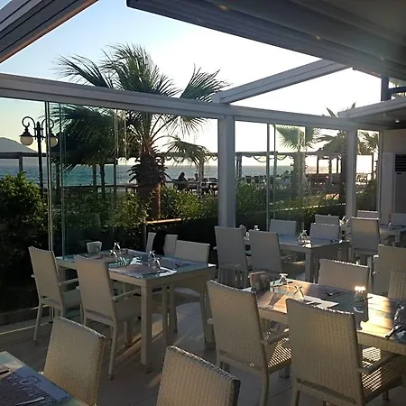 Dragut Point North 3*