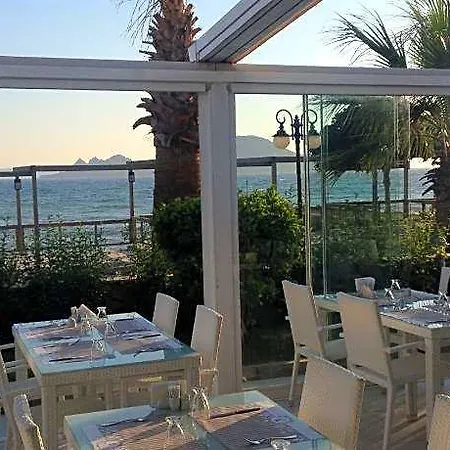 Dragut Point North 3*